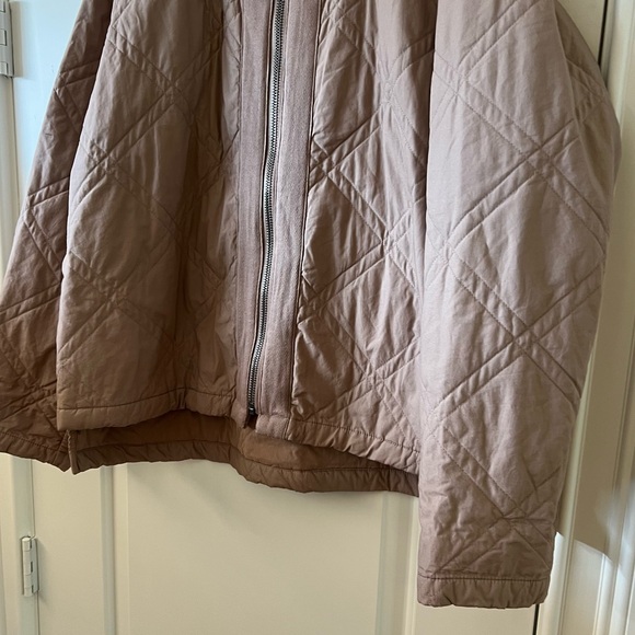 Free People Linear Quilted Bomber Jacket Oversized Blush with Pockets - Picture 10 of 11